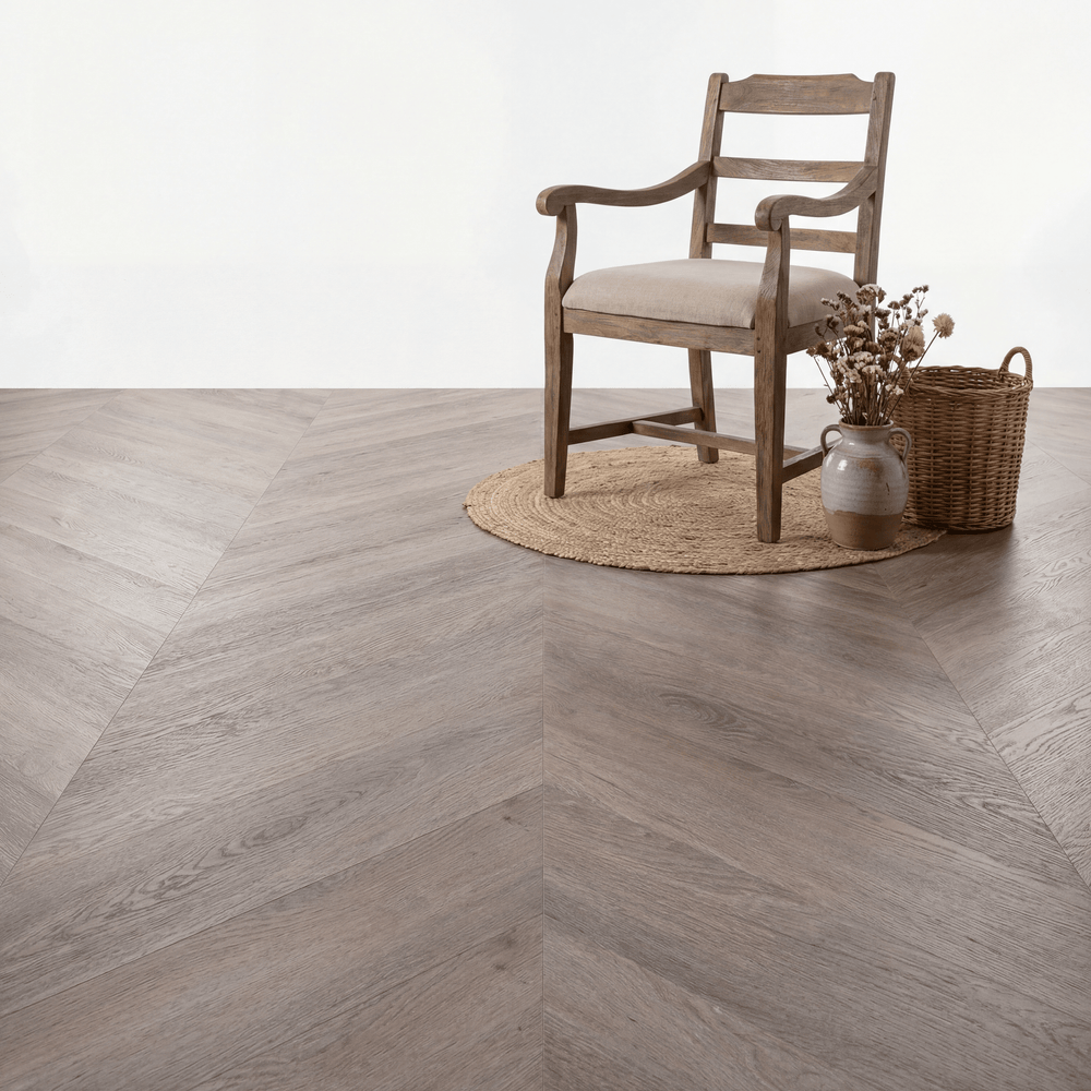 Lux Tenebrae Chevron Smoky Oak Plak PVC - Vloerenbeer