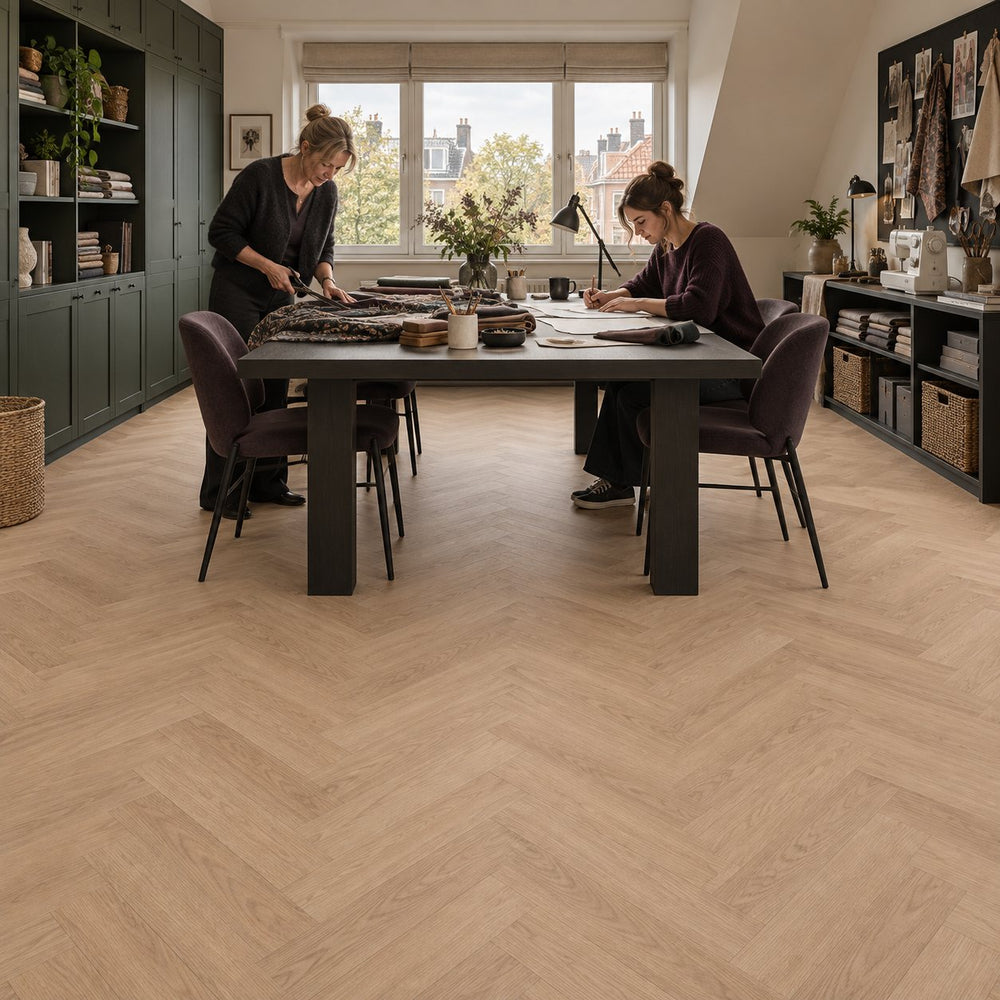 Pure Visgraat Beige Plak PVC - Vloerenbeer