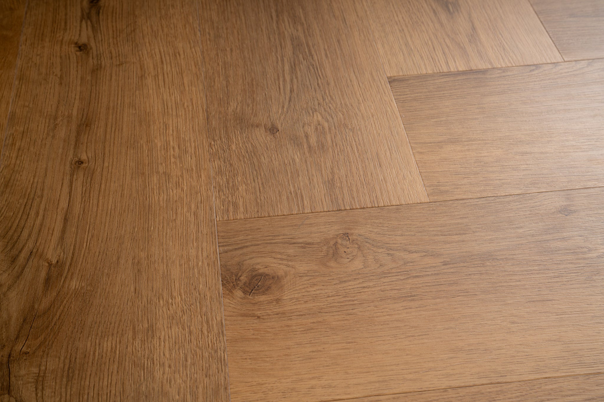 Essence Visgraat Warm Oak Klik PVC