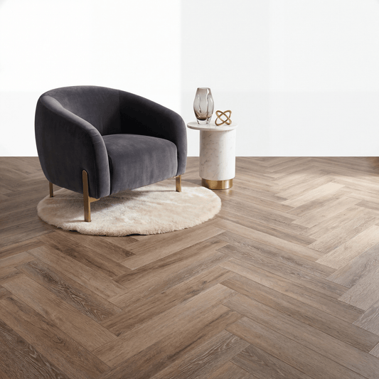 Lux Tenebrae Chevron Dark Oak Plak PVC - Vloerenbeer