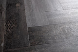 Lux Tenebrae Visgraat Charred Black Oak Plak PVC - Vloerenbeer